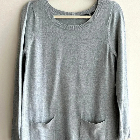 Jeanne Pierre Long Sleeve Button Back Grey Cozy Pullover Sweater, Size Medium - Picture 2 of 16